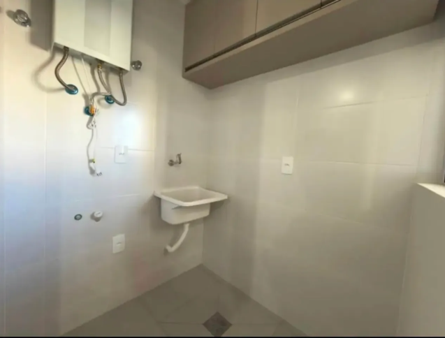 Apartamento no Res. Isaac Newton Centro 2 quartos